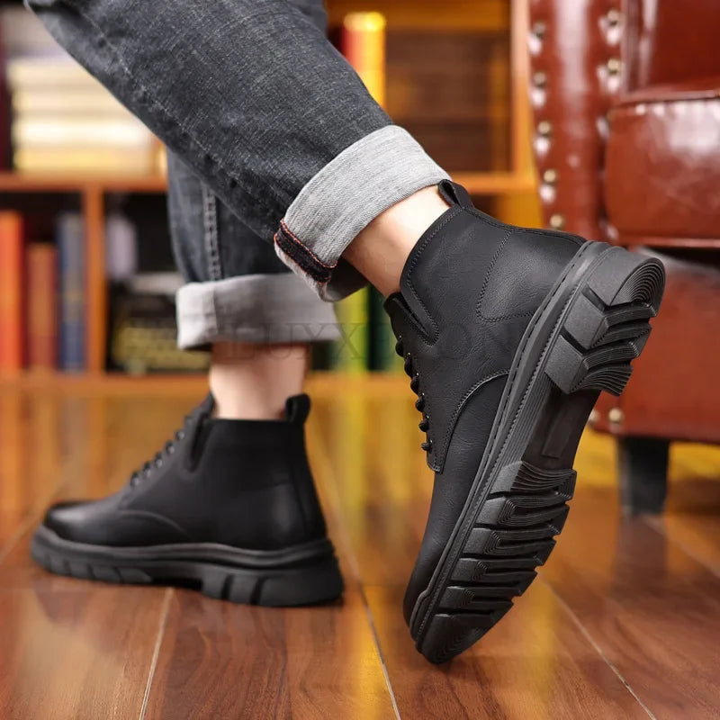 Bota Masculina de Inverno em Couro Legítimo - Slim