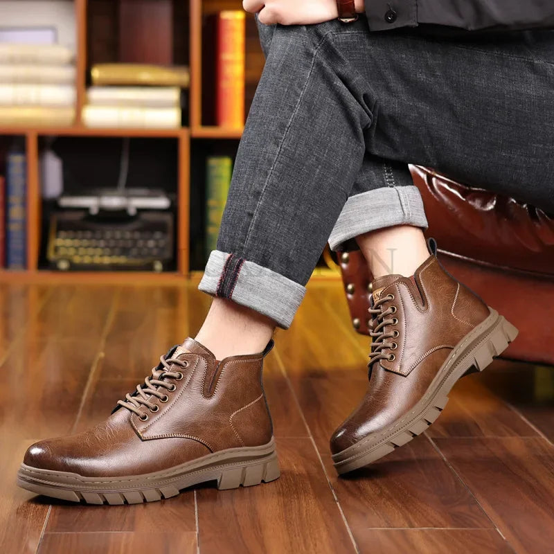 Bota Masculina de Inverno em Couro Legítimo - Slim