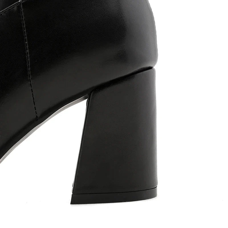 Bota Feminina de Inverno em Couro Legítimo - Zenith