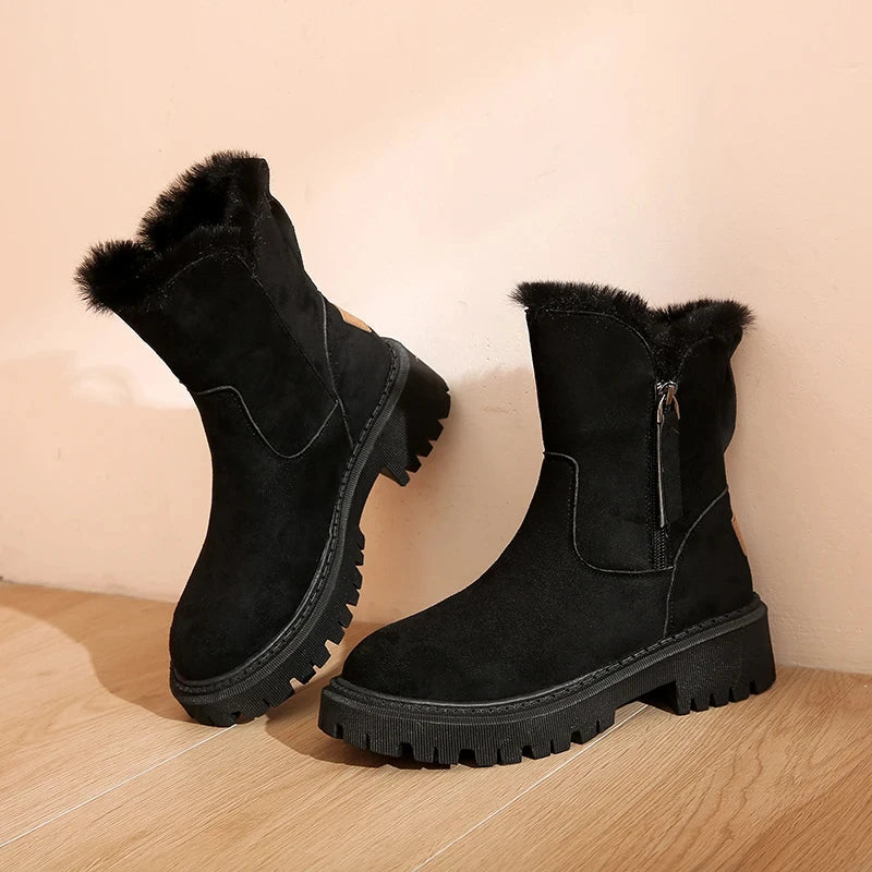 Bota Feminina de Inverno em Couro Legítimo - Shine