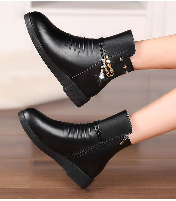 Bota Feminina de Couro Legítimo Cano Alto- High Sensuality