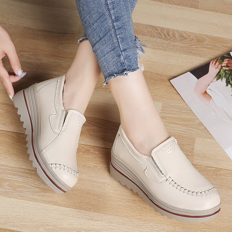 Mocassim De Couro Legítimo Feminino Salto Plataforma Slip On - Day Flex