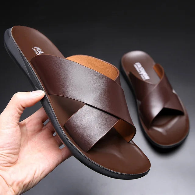Sandália Masculina em Couro Legítimo - Logen