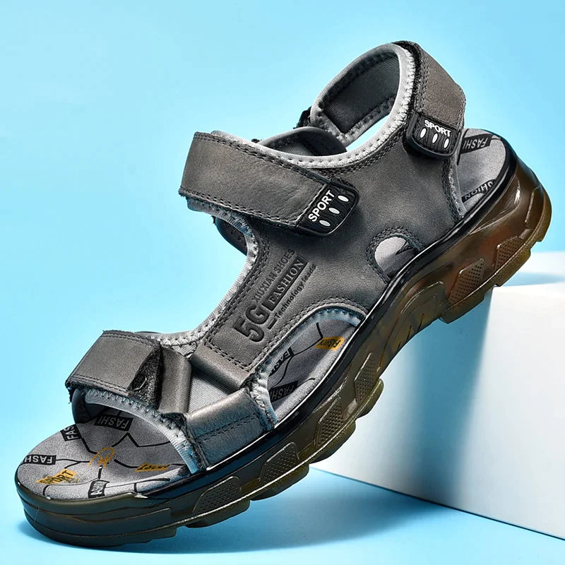 Sandália Masculina em Couro Legítimo - Trattes