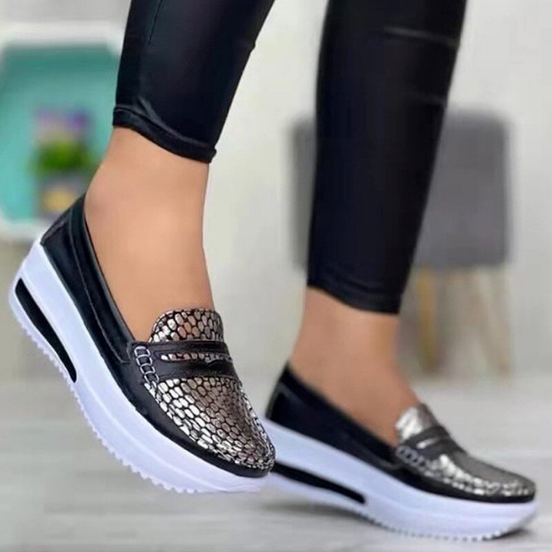 Mocassim De Couro Legítimo Feminino Plataforma - Lolla