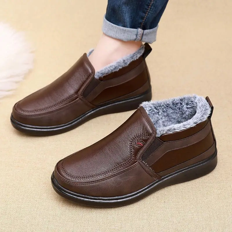 Bota Masculina de Inverno em Couro Legítimo - Estilo Social