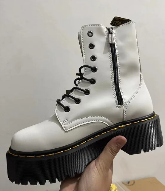 Bota Feminina de Inverno em Couro Legítimo - Borealis