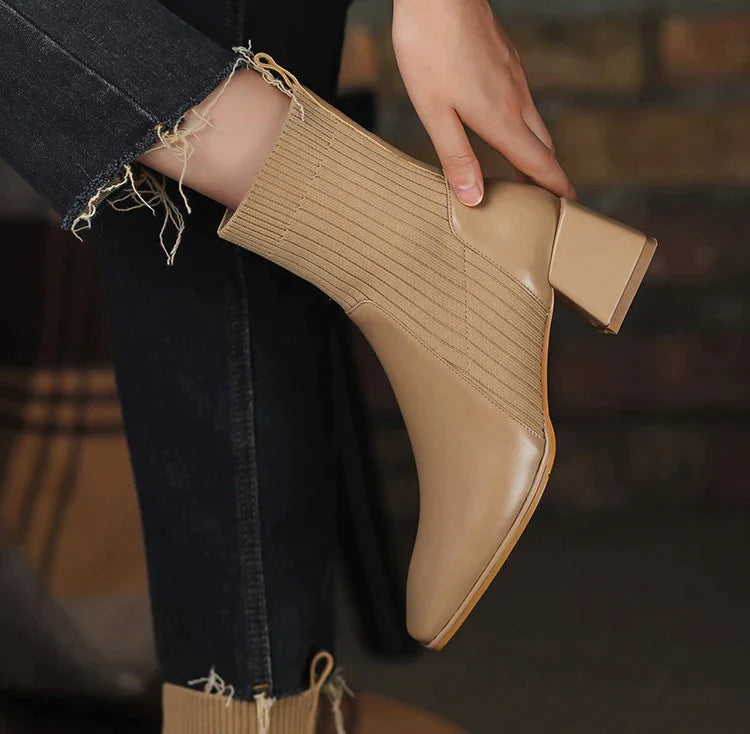 Bota Cano Curto feminina de Couro Legítimo - Monalise Elegance