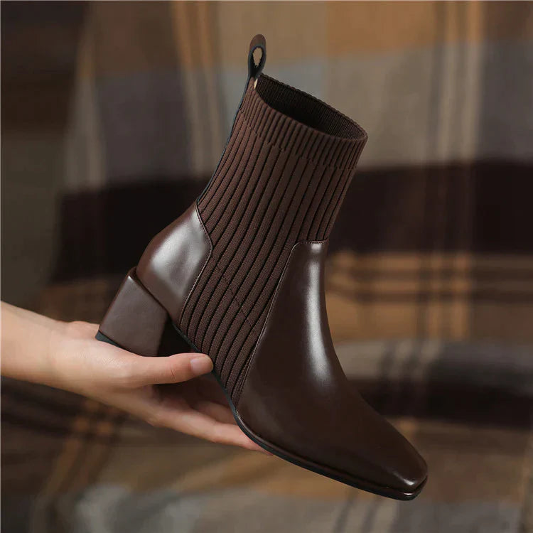 Bota Cano Curto feminina de Couro Legítimo - Monalise Elegance