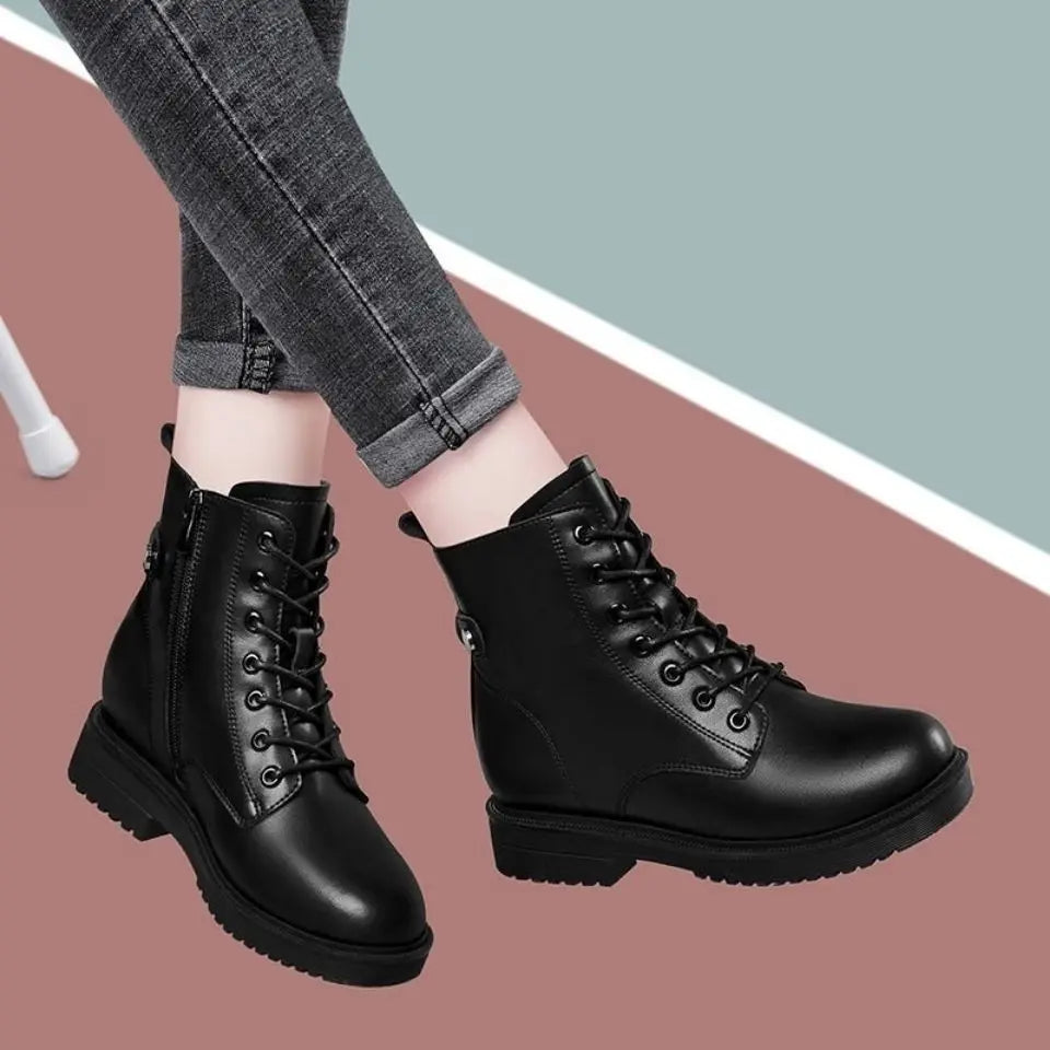 Bota Feminina de Inverno em Couro Legítimo - Sky