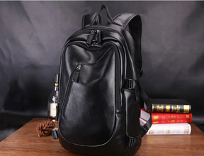 Mochila Masculina para Notebook em Couro - Leather Tech
