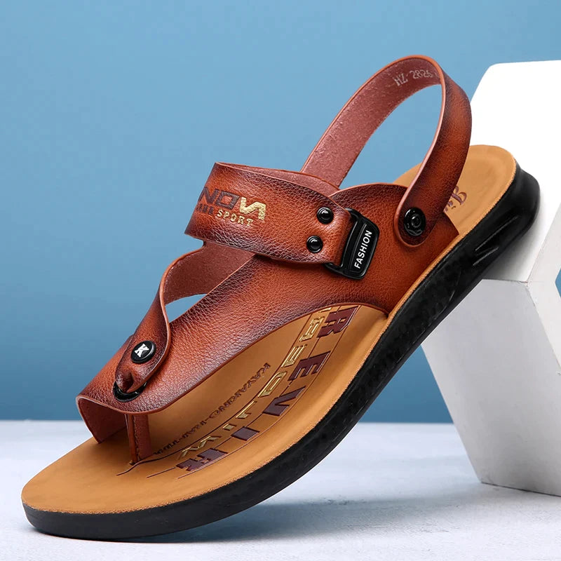Sandália Masculina em Couro Legítimo - Flip