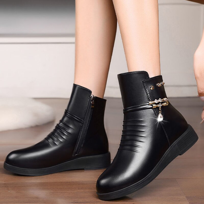 Bota Feminina de Couro Legítimo Cano Alto- High Sensuality