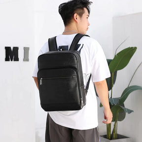 Mochila Masculina De Couro Legítimo - Louis