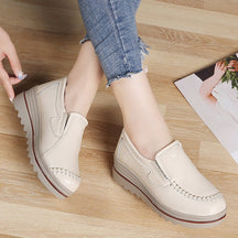 Mocassim De Couro Legítimo Feminino Salto Plataforma Slip On - Day Flex