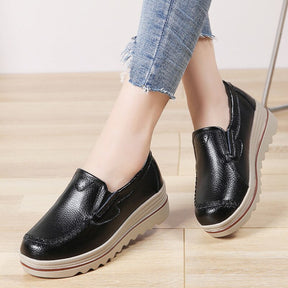 Mocassim De Couro Legítimo Feminino Salto Plataforma Slip On - Day Flex