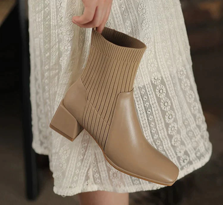 Bota Cano Curto feminina de Couro Legítimo - Monalise Elegance