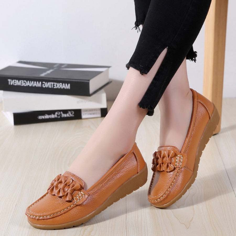Mocassim Feminino Tratorado de Couro Legítimo - Sophie