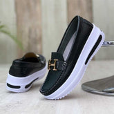 Mocassim Feminino de Couro com Salto - Comfortsole