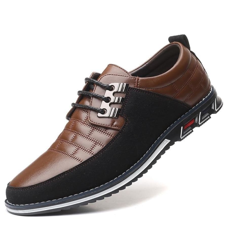 Sapato Masculino Oxford Casual de Couro Legítimo com Sola Tratorada - Hermes